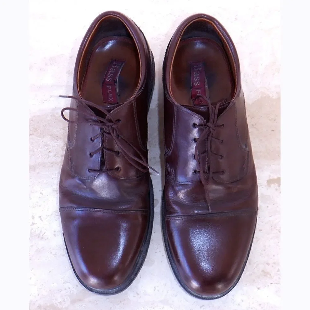 Bass flex dark brown leather dress shoes